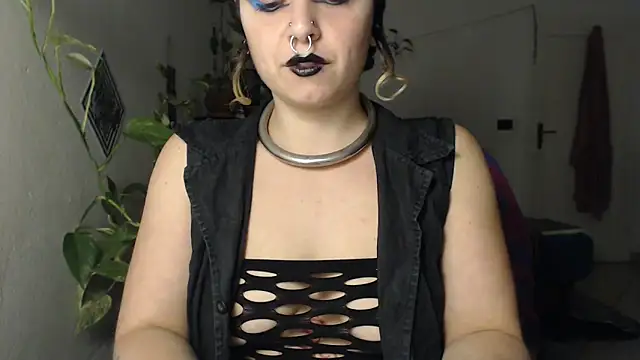 kinkyspirali online show from 10, 10, 2025