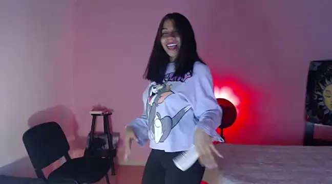 selene gils online show from 5, 1, 2025