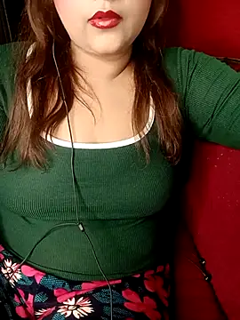 Snapshot of Sexy_Queen6 chatting on 19, 2, 2025 Sexy Queen6 online show from 19, 2, 2025