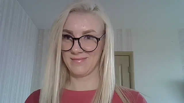 Snapshot of Pabonya91 chatting on 18, 2, 2025 Pabonya91 online show from 18, 2, 2025