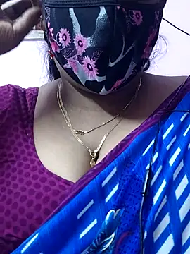 mallu-sumi online show from 5, 11, 2025