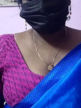 mallu-sumi online show from 6, 4, 2026