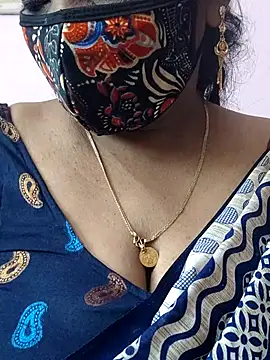 mallu-sumi online show from 11, 7, 2026