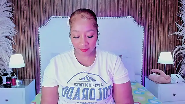 Snapshot of Krystal_cambell1 chatting on 2, 6, 2026 Krystal cambell1 online show from 2, 6, 2026