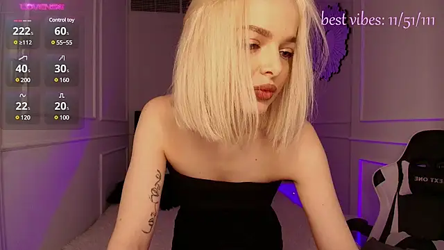 horny blondiee online show from 24, 2, 2025