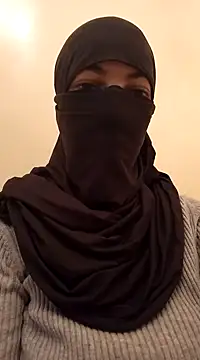 Liliiiblow online show from 4, 12, 2024