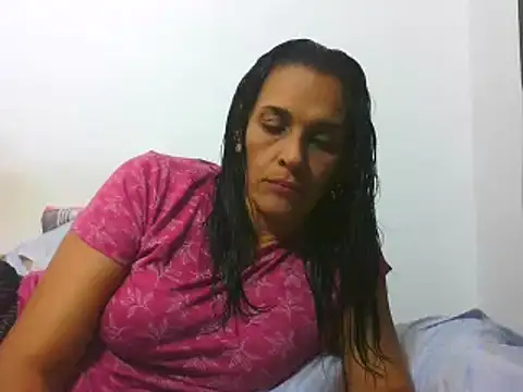 Snapshot of latinbrunettet chatting on 8, 2, 2025 latinbrunettet online show from 8, 2, 2025