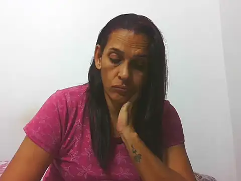 Snapshot of latinbrunettet chatting on 7, 1, 2026 latinbrunettet online show from 7, 1, 2026