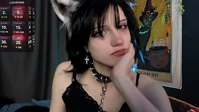 Snapshot of dark_vamp_ chatting on 6, 12, 2024 dark vamp online show from 6, 12, 2024