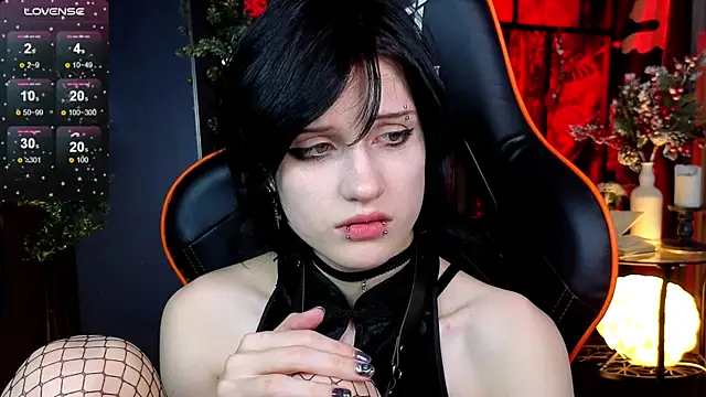 Snapshot of dark_vamp_ chatting on 21, 12, 2024 dark vamp online show from 21, 12, 2024