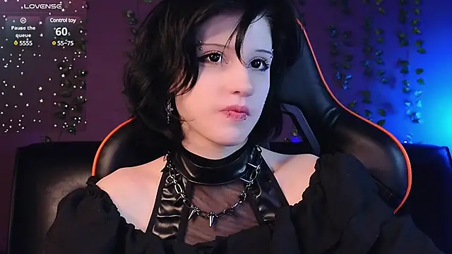 Snapshot of dark_vamp_ chatting on 19, 1, 2025 dark vamp online show from 19, 1, 2025