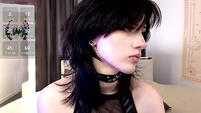 Snapshot of dark_vamp_ chatting on 30, 9, 2025 dark vamp online show from 30, 9, 2025