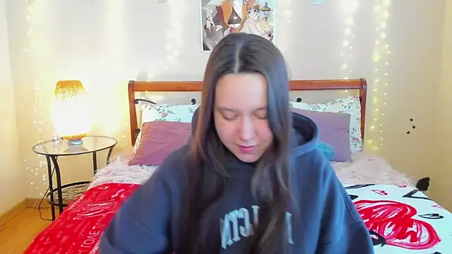 Mira Karter online show from 13, 5, 2026