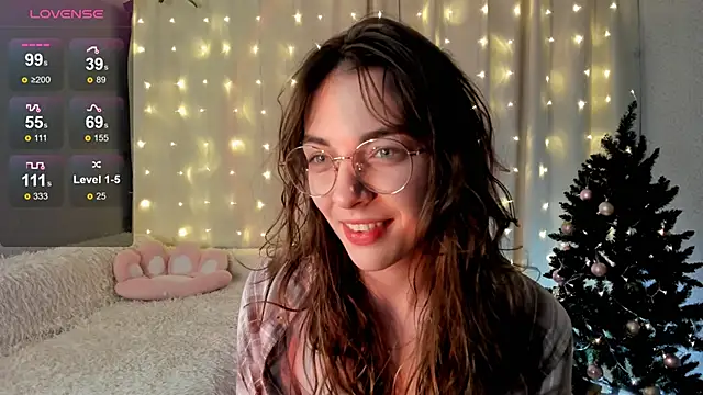 Snapshot of AraCopple chatting on 29, 12, 2024 AraCopple online show from 29, 12, 2024