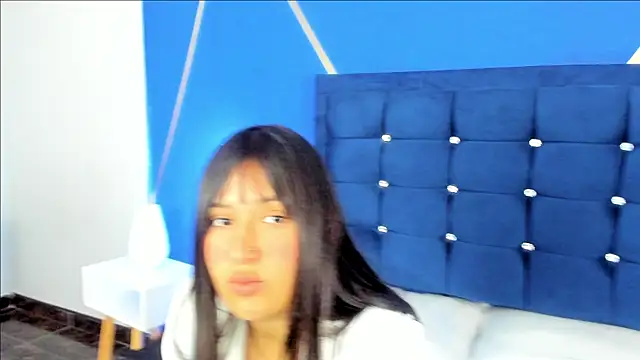 Snapshot of AndreaBlack chatting on 18, 2, 2025 AndreaBlack online show from 18, 2, 2025