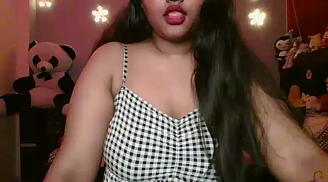 Snapshot of Your-love-12 chatting on 28, 2, 2025 Your-love-12 online show from 28, 2, 2025