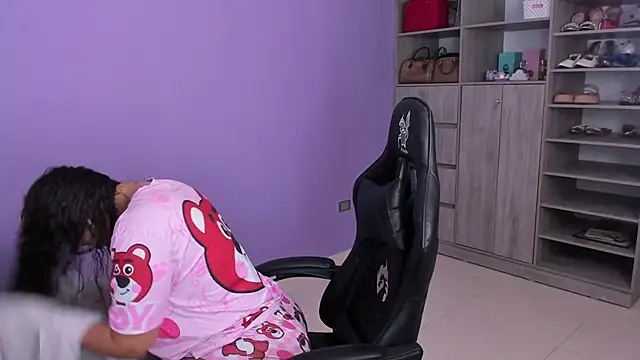 boomsar01 online show from 7, 11, 2025