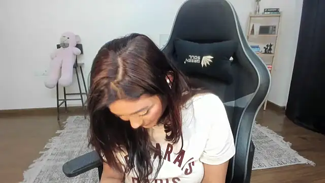 Snapshot of GoddessAnna chatting on 3, 3, 2025 GoddessAnna online show from 3, 3, 2025