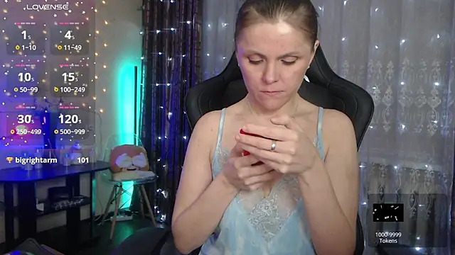 Snapshot of JessieOMays chatting on 12, 2, 2025 JessieOMays online show from 12, 2, 2025