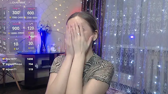 Snapshot of JessieOMays chatting on 16, 2, 2025 JessieOMays online show from 16, 2, 2025