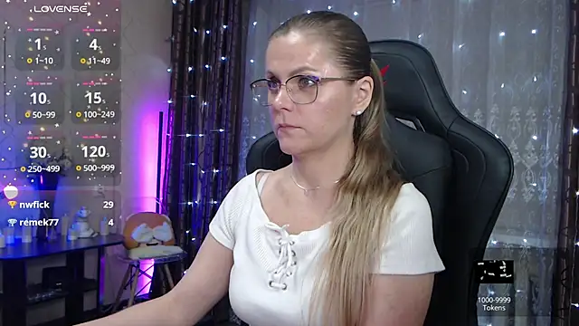 Snapshot of JessieOMays chatting on 1, 3, 2025 JessieOMays online show from 1, 3, 2025