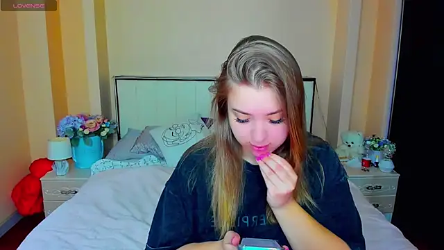 AlexissM online show from 9, 11, 2025