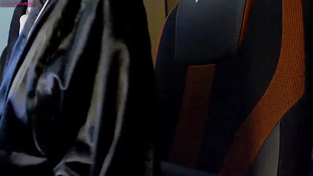 womanstrong78 online show from 3, 3, 2025