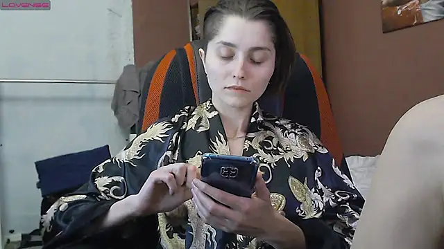 womanstrong78 online show from 17, 3, 2025