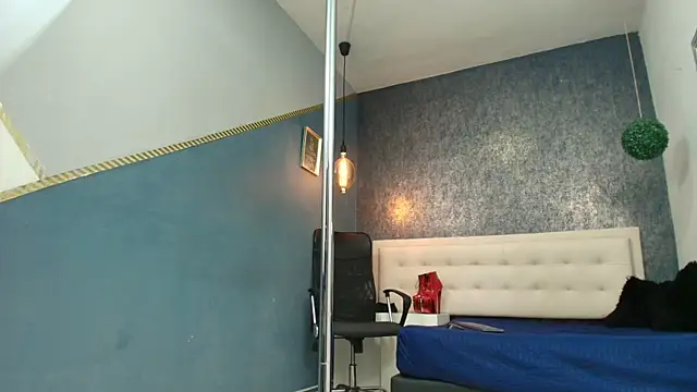 Erick Zhimerman online show from 4, 10, 2025