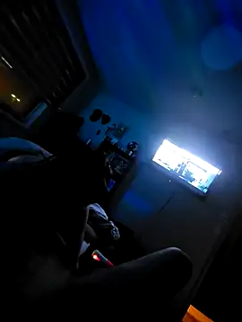 Snapshot of couplelti2 chatting on 25, 1, 2025 couplelti2 online show from 25, 1, 2025