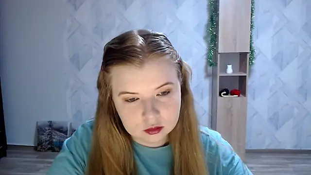 Snapshot of Melina_Hot9 chatting on 3, 12, 2025 Melina Hot9 online show from 3, 12, 2025