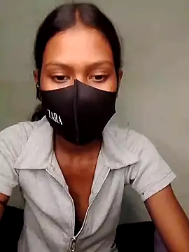 Snapshot of Angalpriya_1 chatting on 17, 12, 2024 Angalpriya 1 online show from 17, 12, 2024