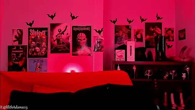 lilith-deveraux online show from 15, 4, 2026