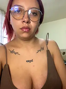 Snapshot of _charlott_dm chatting on 8, 10, 2025  charlott dm online show from 8, 10, 2025