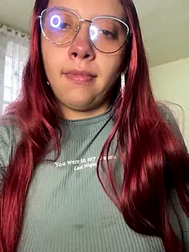 Snapshot of _charlott_dm chatting on 28, 10, 2025  charlott dm online show from 28, 10, 2025