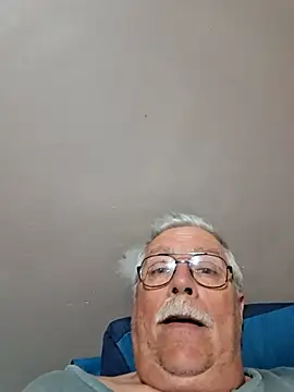 Snapshot of NawtyB1965 chatting on 6, 10, 2025 NawtyB1965 online show from 6, 10, 2025