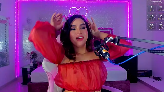 KylieVictoria online show from 7, 3, 2025