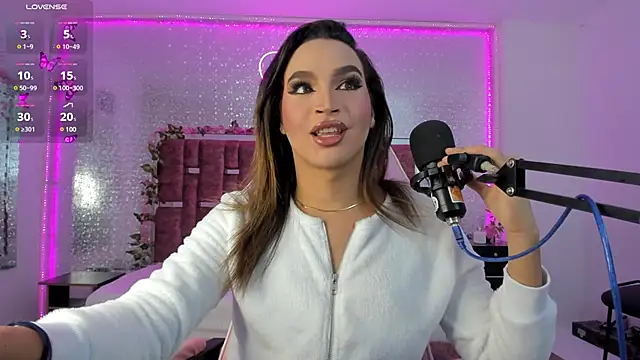 KylieVictoria online show from 19, 3, 2025