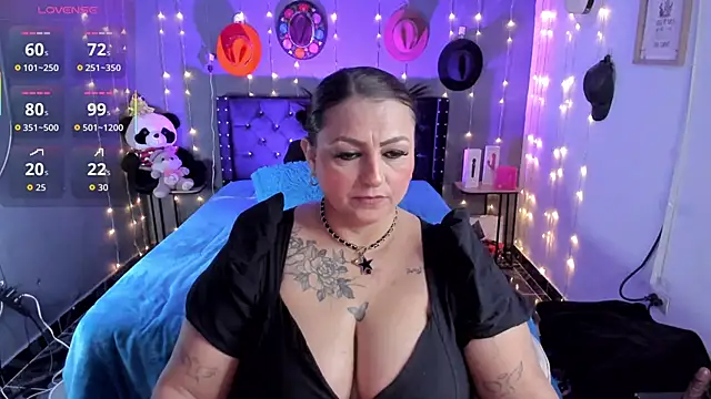 Ivonnee   online show from 28, 11, 2025