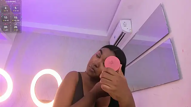 kayna gomez online show from 13, 1, 2026