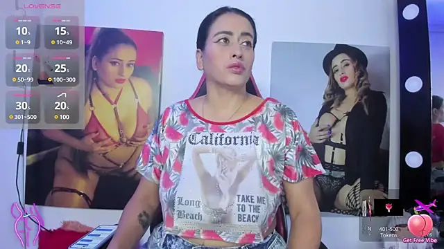 Snapshot of vaiolet_triana chatting on 6, 1, 2025 vaiolet triana online show from 6, 1, 2025