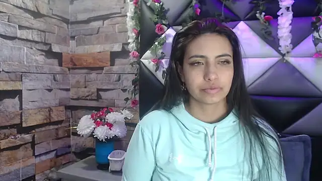 Tammy Blackk online show from 24, 1, 2025