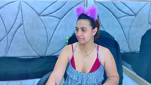 Tammy Blackk online show from 12, 11, 2025