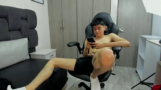 Yef Thin online show from 8, 1, 2025