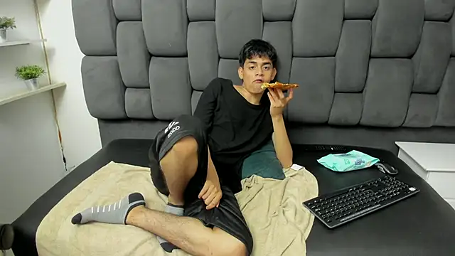 Yef Thin online show from 22, 2, 2025