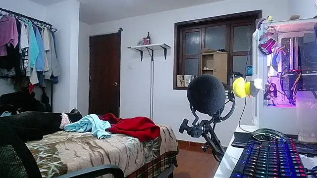 Snapshot of esjrobles chatting on 28, 12, 2024 esjrobles online show from 28, 12, 2024