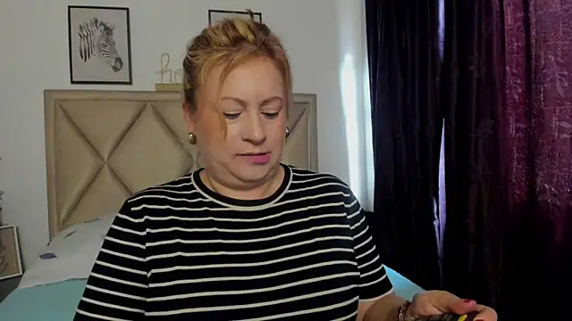 Snapshot of MonyCassius chatting on 18, 4, 2026 MonyCassius online show from 18, 4, 2026