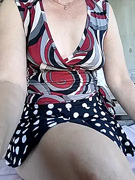 Snapshot of NEW_CRYSTAL chatting on 1, 7, 2026 NEW CRYSTAL online show from 1, 7, 2026