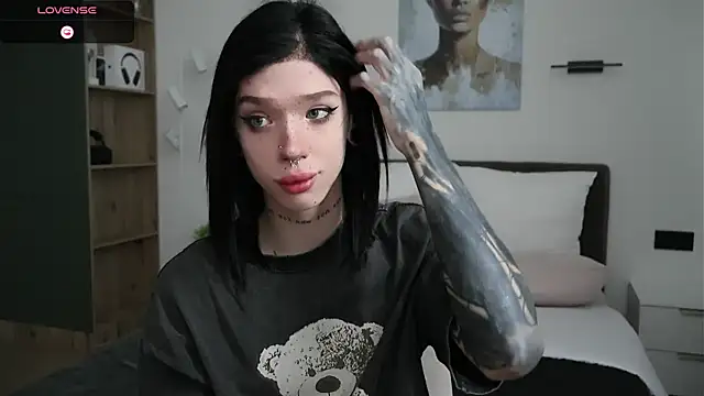 Snapshot of Dasha_M chatting on 8, 7, 2026 Dasha M online show from 8, 7, 2026