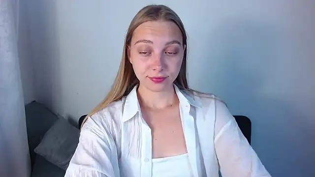 Snapshot of bellaa_love_ chatting on 15, 7, 2026 bellaa love online show from 15, 7, 2026